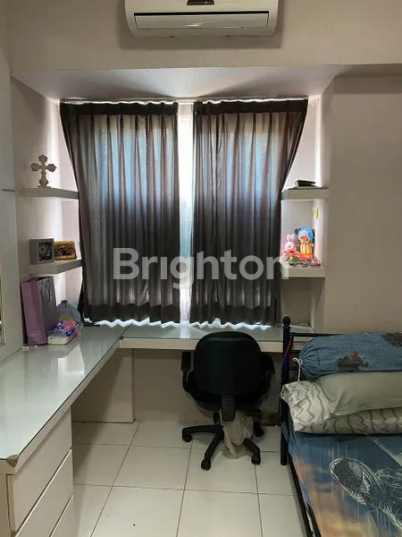image APARTEMEN LANTAI RENDAH UNIVERSITAS CIPUTRA (UC) TOWER BERKELEY, SIAP HUNI TINGGAL BAWA KOPOR (1)