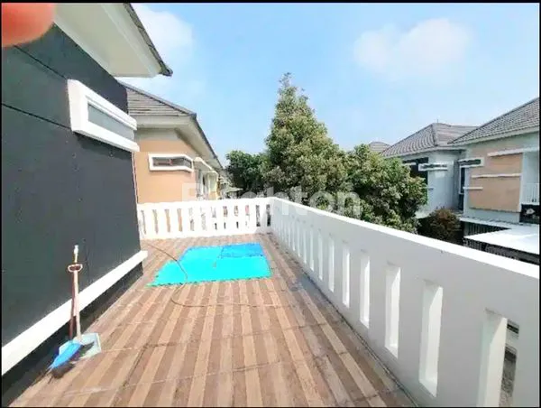 image RUMAH DISVOVERY DI BINTARO SEK 9 (2)