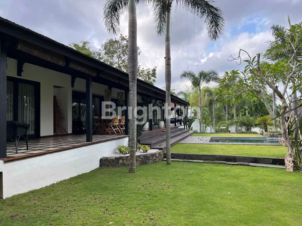 image LUXURY VILLA TROPIS MEDITERRANEAN DI CANGGU – HARMONI ALAM DAN KEMEWAHAN (1)