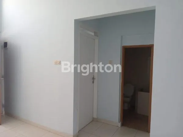 image RUMAH MINIMALIS RAPIH SIAP HUNI STRATEGIS TENGAH KOTA (3)