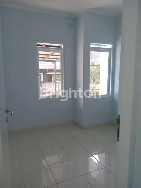 image RUMAH MINIMALIS RAPIH SIAP HUNI STRATEGIS TENGAH KOTA (4)