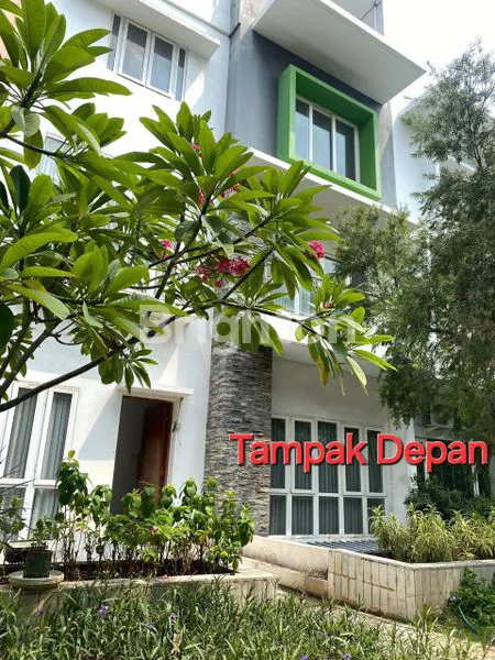 image RUMAH TOWNHOUSE 5 LANTAI SPRINGHILL GOLF RESIDENCE KEMAYORAN JAKARTA PUSAT (2)