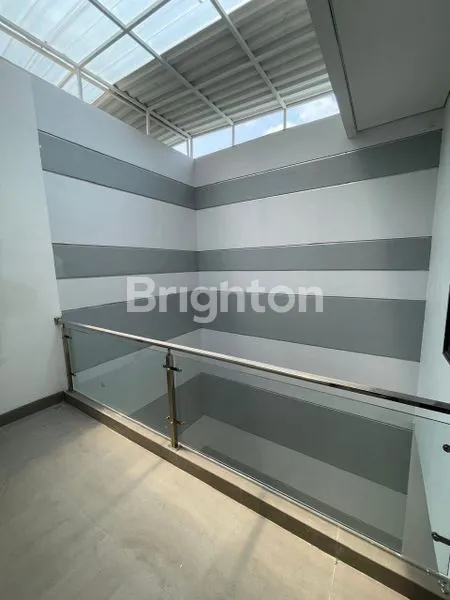 image NEWGRESS RUMAH MEWAH MINIMALIS DARMO PERMAI TIMUR SURABAYA BARAT JAWA TIMUR. DEKAT SUKOMANUNGGAL, HR MUHAMMAD, TOL MAYJEN SUNGKONO, CITRALAND (4)