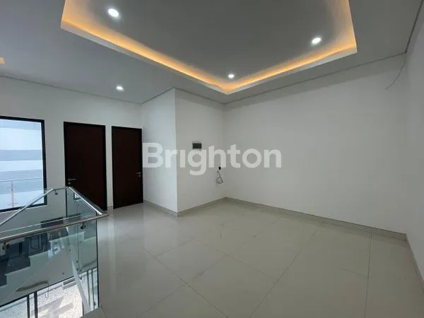 image NEWGRESS RUMAH MEWAH MINIMALIS DARMO PERMAI TIMUR SURABAYA BARAT JAWA TIMUR. DEKAT SUKOMANUNGGAL, HR MUHAMMAD, TOL MAYJEN SUNGKONO, CITRALAND (2)