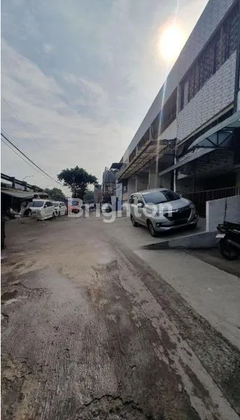 image 3 RUKO GANDENG TPI TELUK GONG (4)