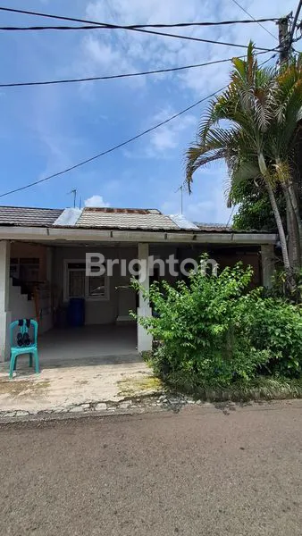 image RUMAH CANTIK RAPIH DI CLUSTER BESAKIH SENTUL (1)