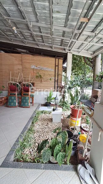 image RUMAH CANTIK RAPIH DI CLUSTER BESAKIH SENTUL (3)