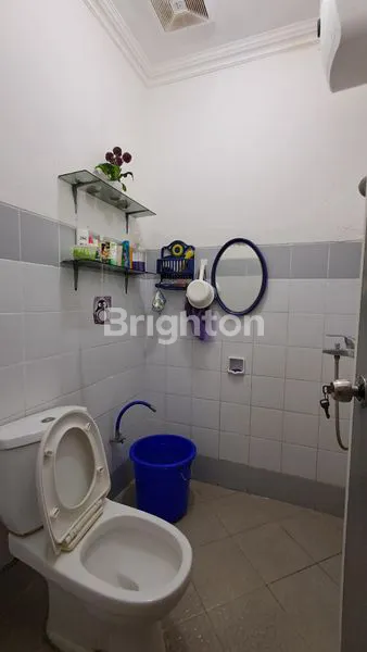 image RUMAH CANTIK RAPIH DI CLUSTER BESAKIH SENTUL (5)