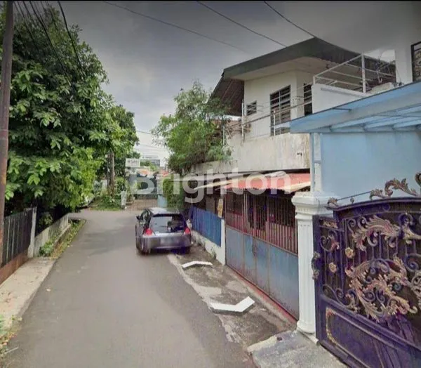 image RUMAH KELUARGA 155M² DI PULO ASEM, 4KT, CARPORT 2 MOBIL (7)