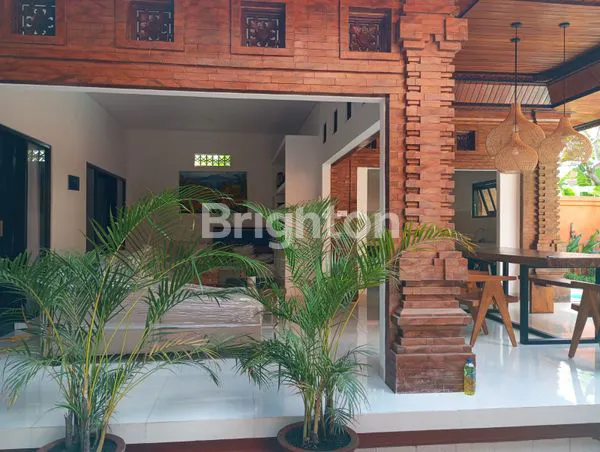 image VILLA MODERN FULL FURNISHED DENGAN PRIVATE POOL DI UBUD (1)