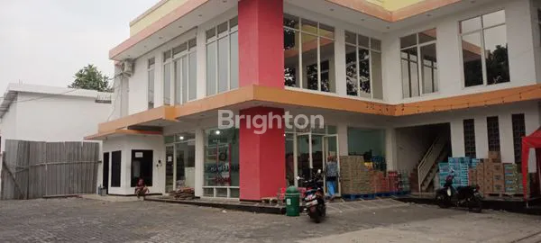 image GUDANG BONUS RUKO & OFFICE DI POROS MAYJEND  SUNGKONO MALANG (2)