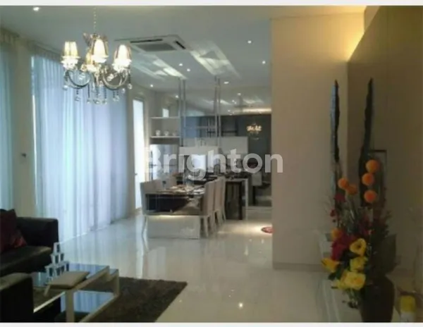 PAKUWON INDAH THE MANSION, FULL FURNISH, EX RUMAH CONTOH