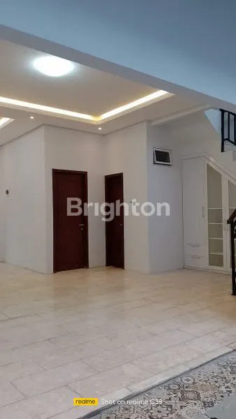 image RUMAH SIAP HUNI LOKASI STRATEGIS DAN AMAN (3)