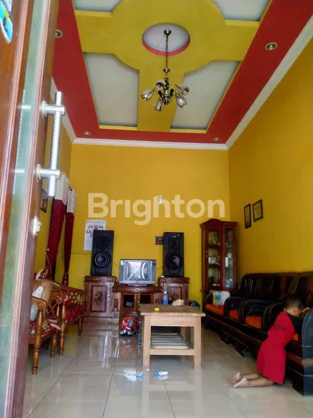 image DIJUAL RUMAH CANTIK DI KEDIRI  (4)