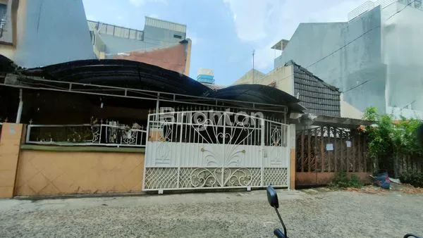 image RUMAH 1 LANTAI SIAP HUNI, TAMAN RATU , DURI KEPA, JAKARTA BARAT  (1)