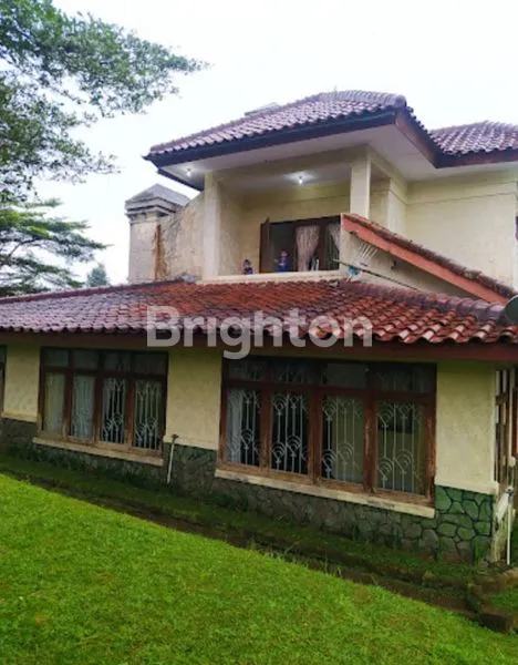 image VILLA CIATER HIGHLAND RESORT 2 LANTAI FULL FURNISH DEKAT CIATER LEMBANG (6)