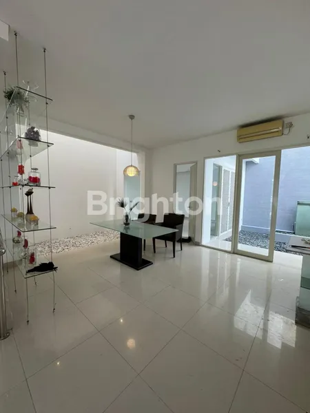 image SAN ANTONIO PAKUWON CITY FURNISH SIAP KPR BARU GRESS (5)