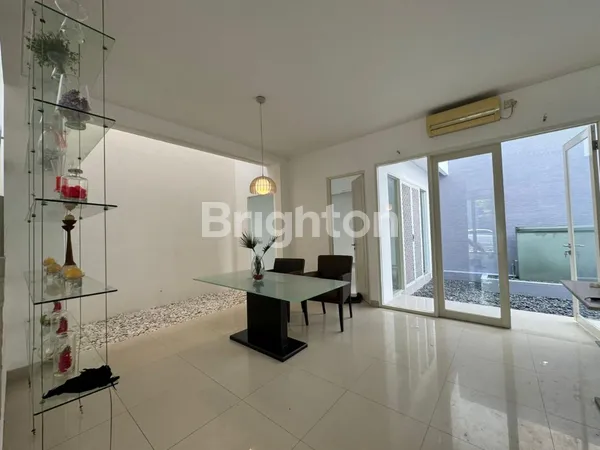 image SAN ANTONIO PAKUWON CITY FURNISH SIAP KPR BARU GRESS (7)