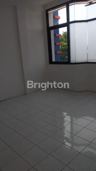 image RUKO MAINROAD DEKAT PERKANTORAN DAN RUMAH SAKIT (3)