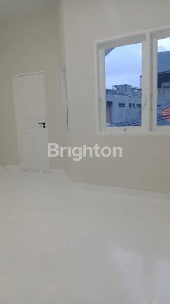 image RUMAH BAGUS TAMAN RATU JAKARTA BARAT (4)