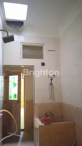 image GEDAWANG PERMAI  RUMAH BESAR  MURAH TANPA RENOV LANGSUNG PAKAI (6)