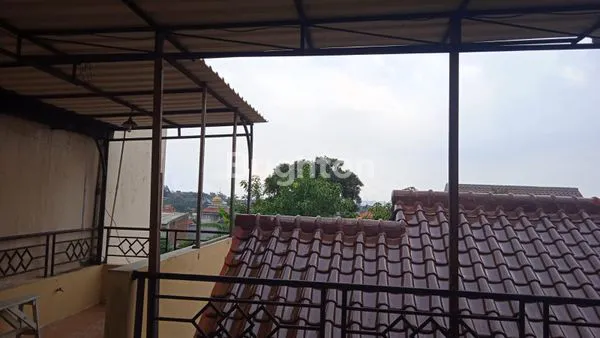 image GEDAWANG PERMAI  RUMAH BESAR  MURAH TANPA RENOV LANGSUNG PAKAI (8)