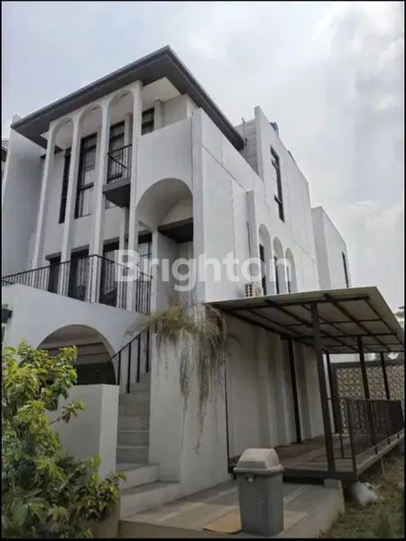 HUNIAN PREMIUM 4+1 KT DI GREENWICH BSD, SIAP HUNI