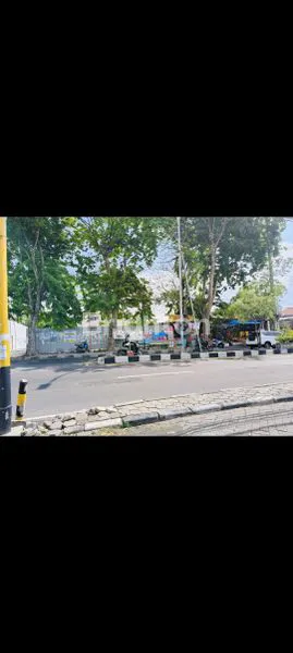 DI SEWAKAN TANAH 0 JALAN UTAMA SANGAT STRATEGIS