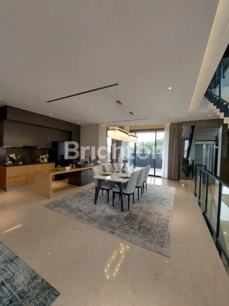 image RUMAH BARU SULTAN SUPER MEWAH 2 LANTAI (6)