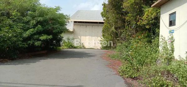 image GUDANG ZONA MERAH INDUSTRI AKSES CONTAINER TELUKAN SUKOHARJO (2)