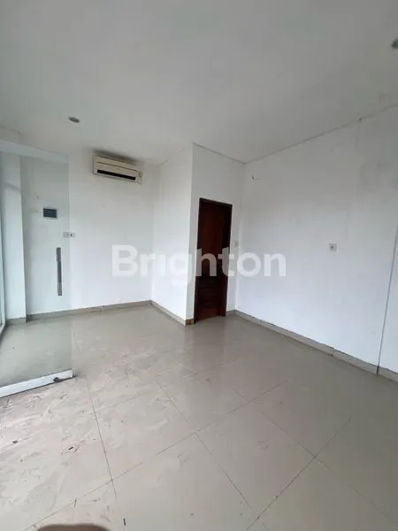 image DISEWAKAN RUKO DI DENPASAR BARAT DI DEPAN KOS-KOSAN EKSKLUSIF (4)