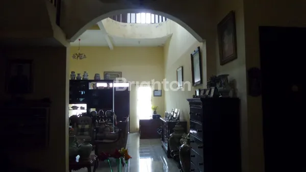 image RUMAH 2LT DI PERUM SIDOTOPO (5)