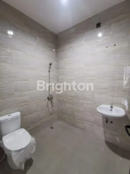 image RUMAH BARU MINIMALIS GOOD CONDITION DI PONDOK CANDRA SIDOARJO (3)