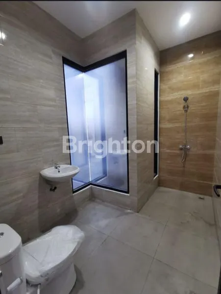 image RUMAH BARU MINIMALIS GOOD CONDITION DI PONDOK CANDRA SIDOARJO (6)