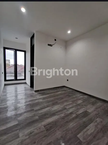 image RUMAH BARU MINIMALIS GOOD CONDITION DI PONDOK CANDRA SIDOARJO (5)