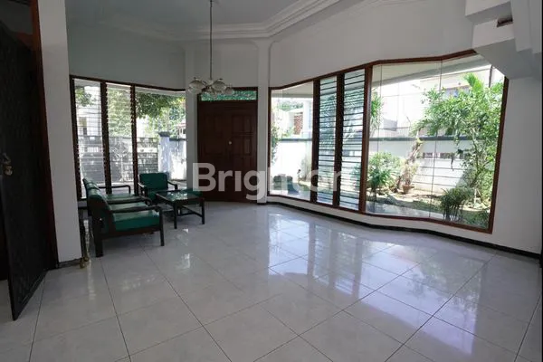 image RUMAH MEWAH DHARMAHUSADA INDAH SELATAN , SURABAYA CIAMIK  (6)
