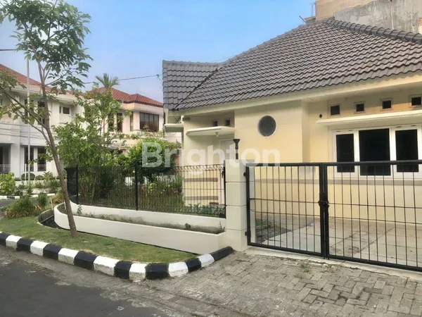 image RUMAH SIAP HUNI SUTOREJO PRIMA DEKAT MULYOSARI, ITS, PAKUWON CITY (1)