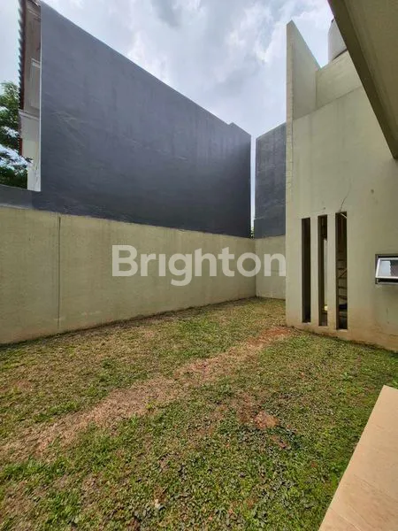 image RUMAH MEWAH DAN BAGUS  DI MENAGGIO GADING SERPONG (6)