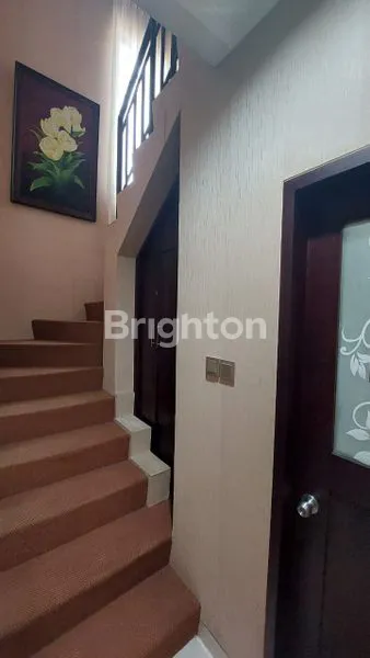 image RUMAH HOEK ASRI DAN SIAP HUNI DI NEO CATALONIA BSD  (7)