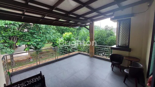 image RUMAH HOEK ASRI DAN SIAP HUNI DI NEO CATALONIA BSD  (4)