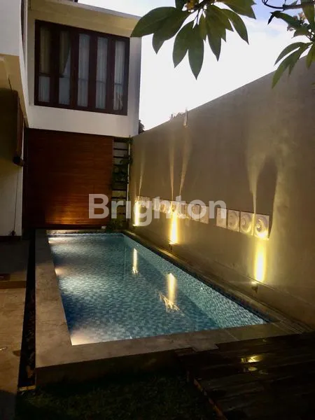 image VILLA ONE GATE SYESTEM DI PETITENGET - KEROBOKAN (2)