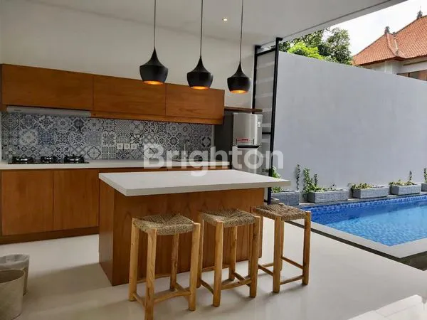 image VILLA ONE GATE SYESTEM DI PETITENGET - KEROBOKAN (3)