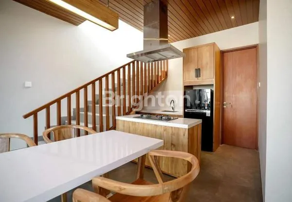 image VILLA 3 BR HEART OFF CANGGU ONE GATE SISTEM (5)
