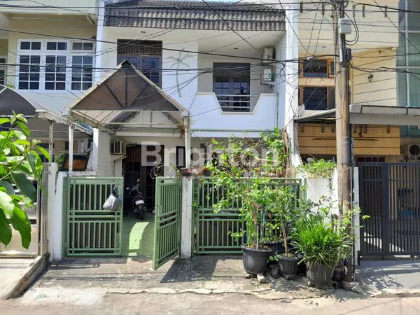 image DIJUAL RUMAH 2,5 LANTAI SIAP HUNI AMAN, TENANG, NYAMAN, CLUSTER STS SUNTER (1)