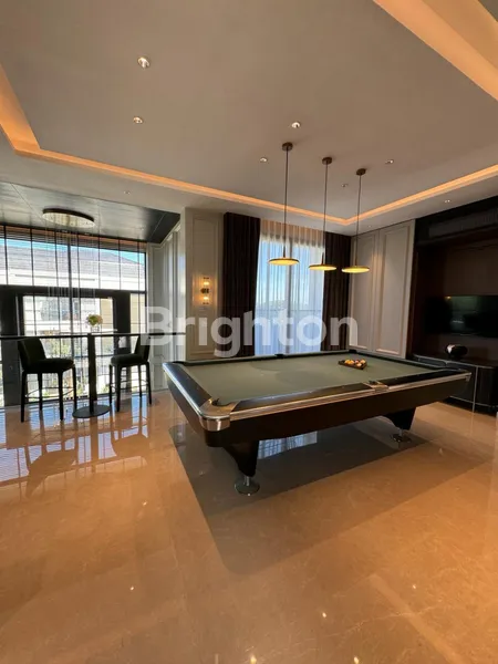 image RUMAH MEWAH 3 LANTAI DENGAN LIFT & FULL MARBLE IMPORT, CLUSTER TRESOR, BSD CITY, TANGERANG (3)
