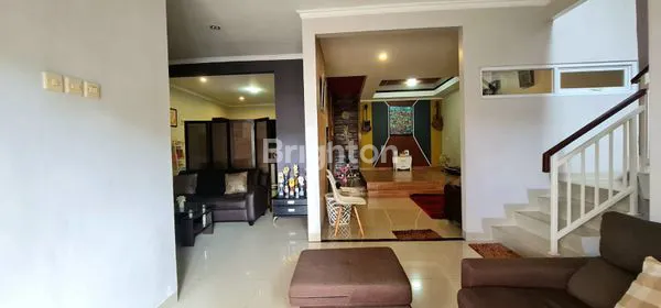 image RUMAH BAGUS SEMI FURNISHED, HARGA DIBAWAH PASARAN DI BEKASI, MUSTIKAJAYA (6)