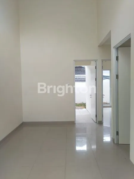 image RUMAH CLUSTER MONTEVERDE DI CITRALAND CIBUBUR KONDISI 1 LANTAI TERAWAT PLUS KANOPI (2)