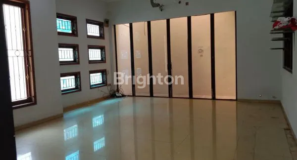 image RUMAH DIMANAHAN, SIAP PAKAI KONDISI ISTIMEWA, COCOK UTK SULTAN MUDA (3)