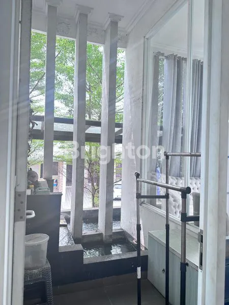 image RUMAH MEWAH 3,5 LANTAI SERPONG LOKASI STRATEGIS (6)