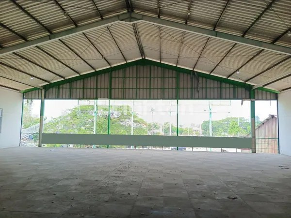 image GEDUNG KOMERSIL COCOK UNTUK SHOWROOM KANTOR DI PURI JAKARTA BARAT (4)